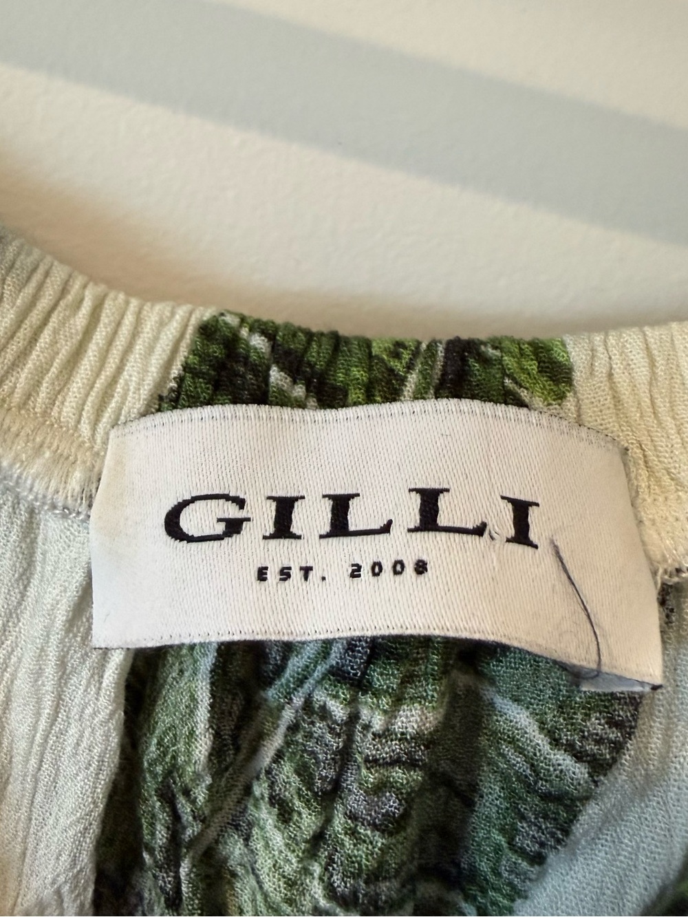 Gilli Tropical Palm Leaf Print Off the Shoulder Romper - Picture 4 of 4